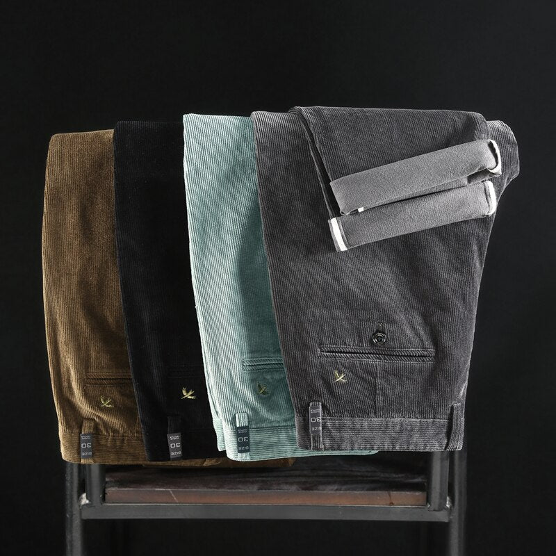 Cleeff™ | Corduroy met middelhoge taille