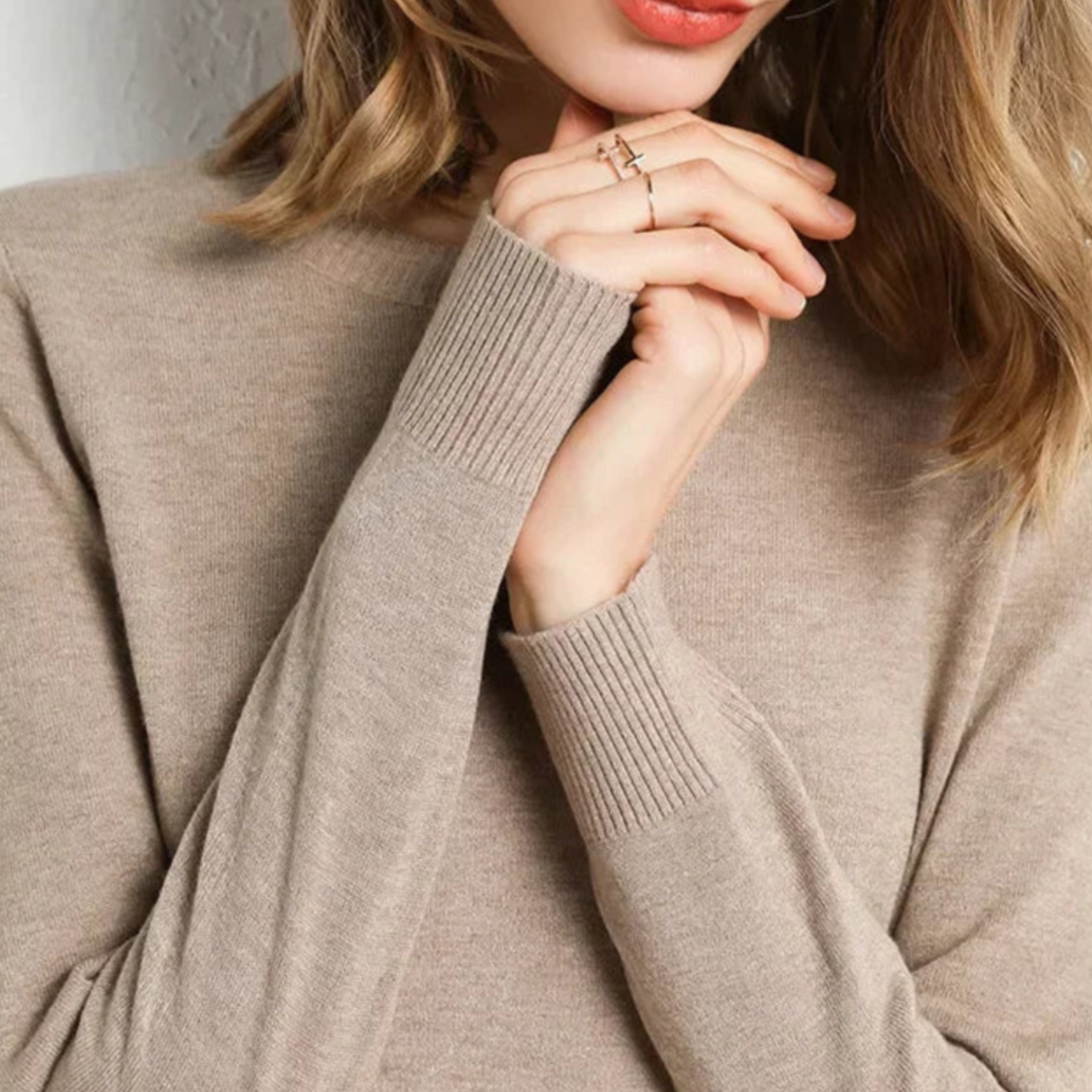 Cleevanzo™ | Pull confort en laine essentiel